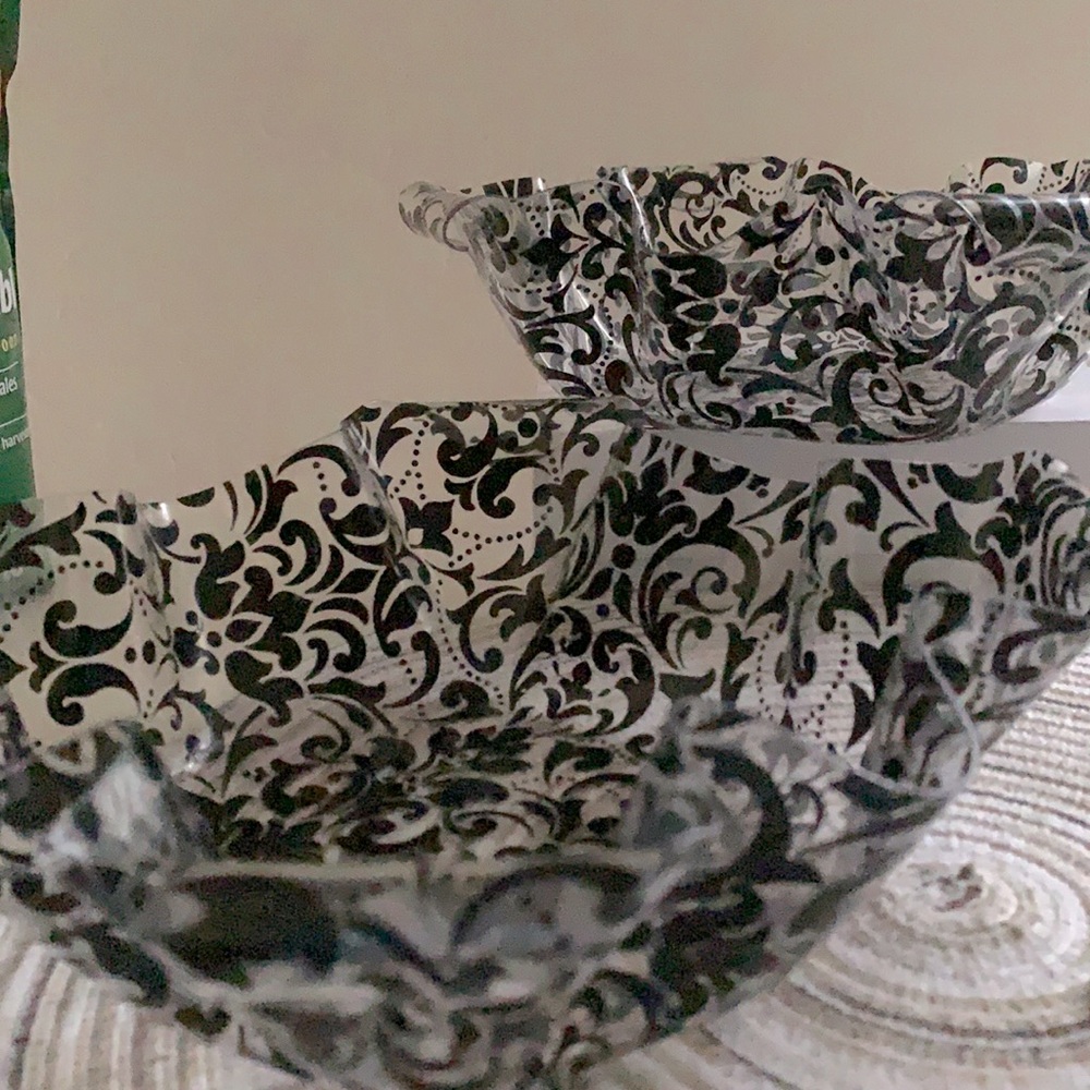 Damask Bowls